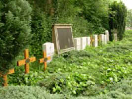 Kirchdorf (Kriegsgräber), Foto © 2007 Uwe Schärff