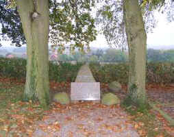 Auetal-Poggenhagen, Foto © 2008 Bernd W. Tünnermann