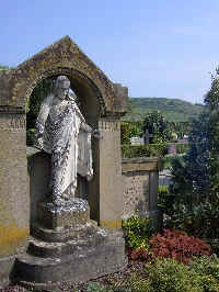 Vogtsburg im Kaiserstuhl-Bischoffingen(Friedhof), Foto � 2009 Silke Guckes