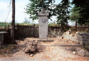 Dürr-Arnsdorf (poln. Jarnoltów), Foto © 1992 Karl Müller