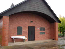 Hüll, Foto © 2008 Thomas Schütt