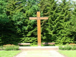 Landau in der Pfalz (Hauptfriedhof – 2. Weltkrieg), Foto © 2009 F. Pfadt