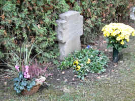 Meerbusch-Osterath (städt. Friedhof), Foto © 2008 Manfred Kels