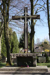 Salzburg (Kommunalfriedhof – Kriegsgräber 2. Weltkrieg), Foto © 2009 W. Leskovar
