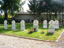 Speyer (Französischer Ehrenfriedhof), Foto © 2008 F. Pfadt