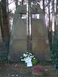 Osnabrück-Atter (Friedhof), Foto © 2007 Michael G. Arenhövel