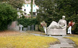 Grenzach-Wyhlen (OT Grenzach, Friedhof), Foto © 2005 W.Leskovar