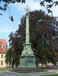 Güstrow (Befreiungsdenkmal), Foto © 2009 Hans Günter Thorwarth