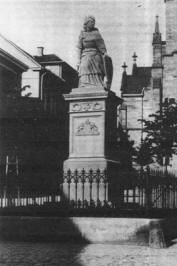 Langen (1866, 1870-71), alte Aufnahme des Denkmals