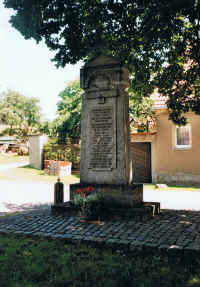 Leuna-Wüsteneutzsch, Foto © 2008 Christoph Schulze