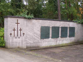 Rüsselsheim (Waldfriedhof, 2. Weltkrieg), Foto © 2009 Hans Günter Thorwarth