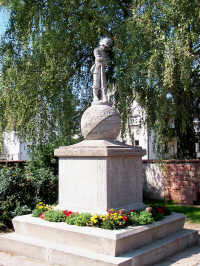 Seligenstadt Klein-Welzheim (Friedhof), Foto © 2010 Hans Günter Thorwarth