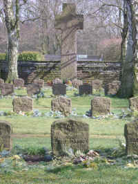Stuhr-Brinkum (Kriegsgräberstätte), Foto © 2009 Holger G.F. Holthausen, Bremen