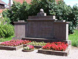 Babenhausen-Harpertshausen (ev. Kirche), Foto � 2010 Hans G�nter Thorwarth