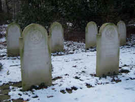 Frankfurt am Main-Oberrad (Waldfriedhof, Niederl�ndische Zwangsarbeiter), Foto � 2010 Hans G�nter Thorwarth