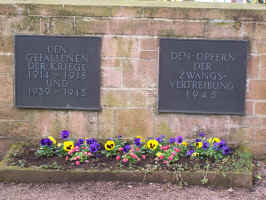 Gelnhausen (Friedhof), Foto © 2010 Hans Günter Thorwarth