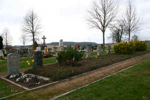 Wollbach (Soldaten- u. Einzelgr�ber), Foto � 2009 W. Leskovar