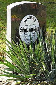 Schwanebeck (Einzelgr�ber), Foto � 2010 Wolfgang KW Garz 