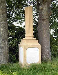 Rezonville (Denkmal 1870/71, Feld-Artillerie-Regiment „Brandenburgisches“ Nr. 3), Foto © 2010 Manfred Kels