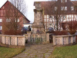 Marsberg-Obermarsberg, Foto © 2009 Hermann Runte