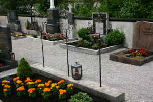 Achenkirch (Soldatenlgr�ber des 2. Weltkrieges), Foto � 2007 W. Leskovar