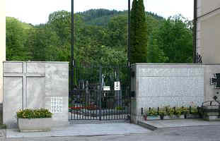 Aspang Markt, Foto © 2004 W. Leskovar