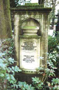 Berlin-Neukölln, Garnisons-Friedhof (Luftschiff „L-2“), Foto © 2002 Samlowsky