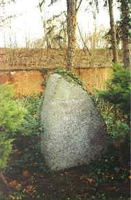 Berlin-Neukölln, Garnisons-Friedhof, Foto © 2004 Samlowsky