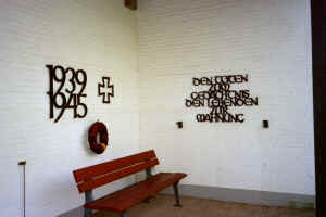 Bad Nenndorf (Friedhof), Foto © 2006 Christa Unger