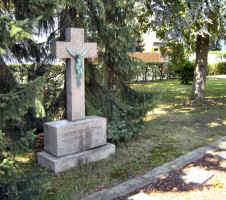 Düsseldorf-Lohausen (kath. Friedhof), Foto © 2007 Manfred Kels