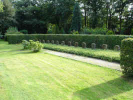 Dinslaken-Hiesfeld (Kriegsgräber), Foto © 2007 Anonym