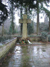 Hünxe-Drevenack (Friedhof), Foto © 2006 Anonym