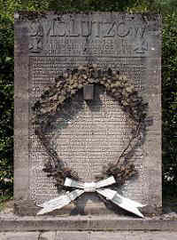 Wilhelmshaven – Ehrenfriedhof (Lützow  Denkmal), Foto © Walter Fleischauer