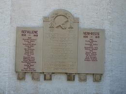 Gefallenendenkmal Evensen, Foto © Peter Dege, Hildesheim, 2004-08-09 