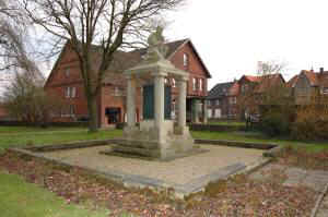 Rinteln-Exten (Ev.-Luth. Kirche St. Cosmae et Damiani), Foto © 2008 Bernd W. Tünnermann