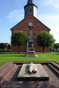 Freiburg (Elbe), Foto © 2006 Karin Offen