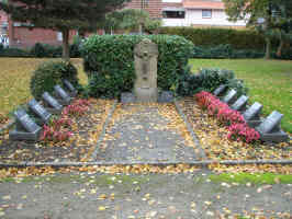 Langenberg (alter Friedhof), Foto © 2006 Anonym