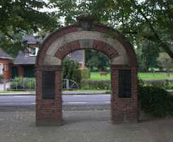 Leer-Logabirum, Foto © 2006 Gerhard Lübbers