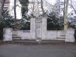 Berlin-Charlottenburg (Lietzenseepark - Königin-Elisabeth-Garde-Grenadier-Regiments Nr. 3), Foto © 2007 Klaus Bittschier