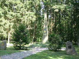 Lützow (Th.-Körner-Denkmal), Foto © 2005 Uwe Schärff