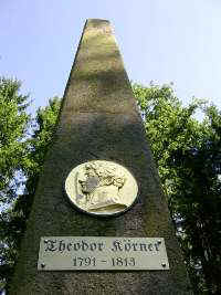 Lützow (Th.-Körner-Denkmal), Foto © 2005 Uwe Schärff