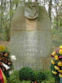Münster, Waldfriedhof Lauheide (329. Infanteriedivision), Foto © 2005 Anonym
