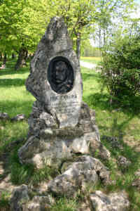 Obertüllingen (Hindenburgdenkmal), Foto © 2005 W. Leskovar