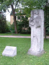 Regensburg (Kriegsgefangenendenkmal), Foto © 2006 Martin Fröhlich