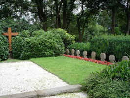 Schermbeck-Gahlen (Friedhof), Foto © 2007 Anonym