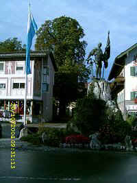 Kochel am See (Denkmal für den „Schmied von Kochel“), anonym