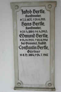 Schruns (Einzelgräber), Foto © 2006 W. Leskovar