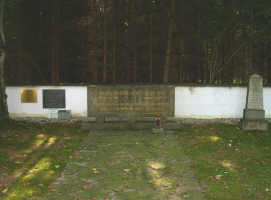 Mauerstetten-Steinholz (Jüdischer Friedhof), Foto © 2008 Markus Hahne