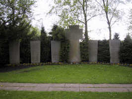 Sterup (Friedhof an der Kirche), Foto © 2005 Wiebke Dannenberg