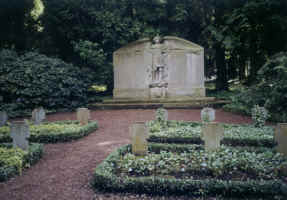 Werl (Friedhof), Foto © 2005 A. Schubert